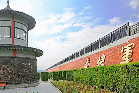 西安霸陵墓園新區(qū)公墓-預(yù)約來園 免費接送